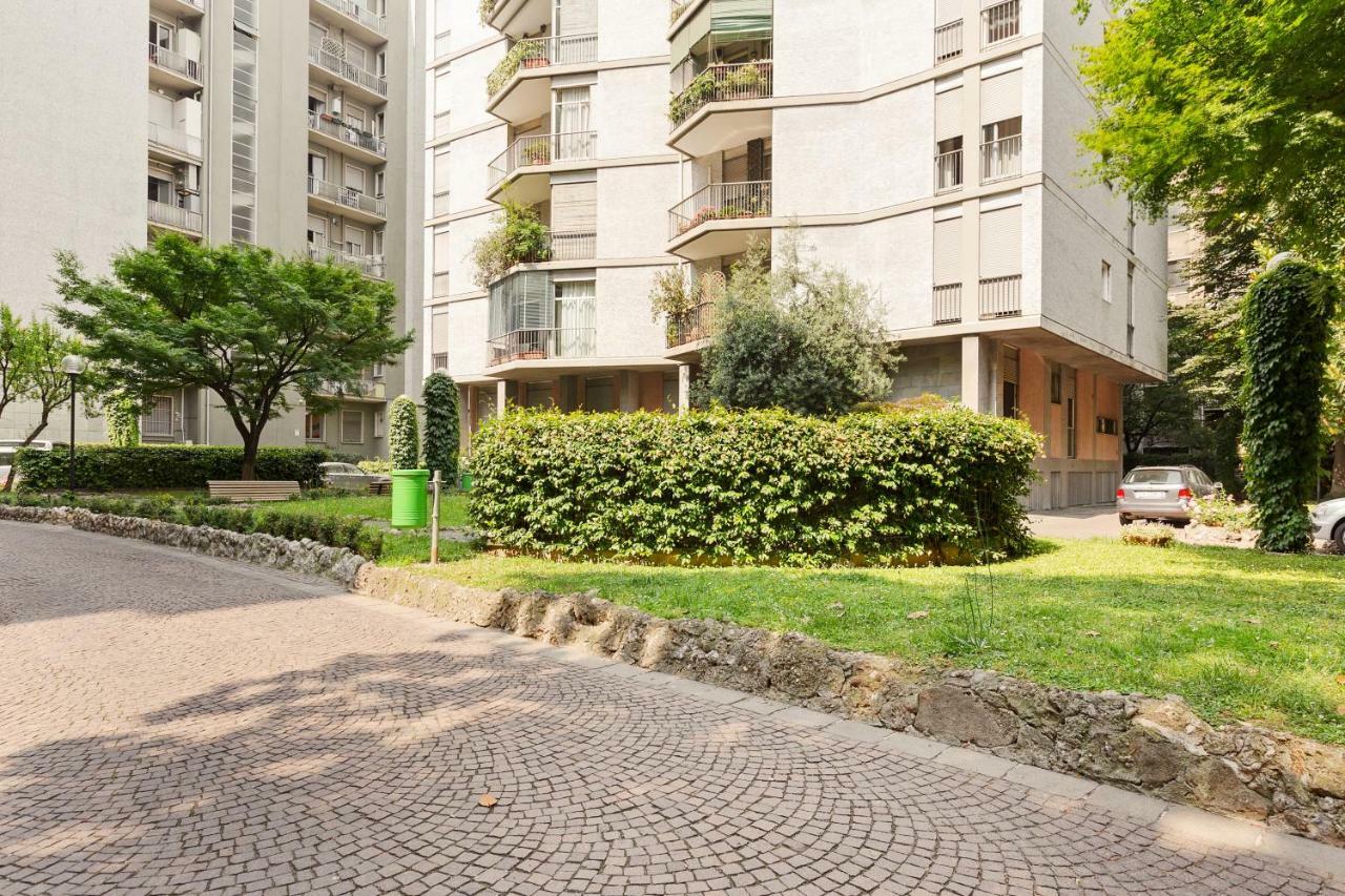 Moscova Balcony Flat Lägenhet Milano Exteriör bild
